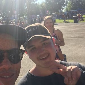 Meet your Posher, Wesley